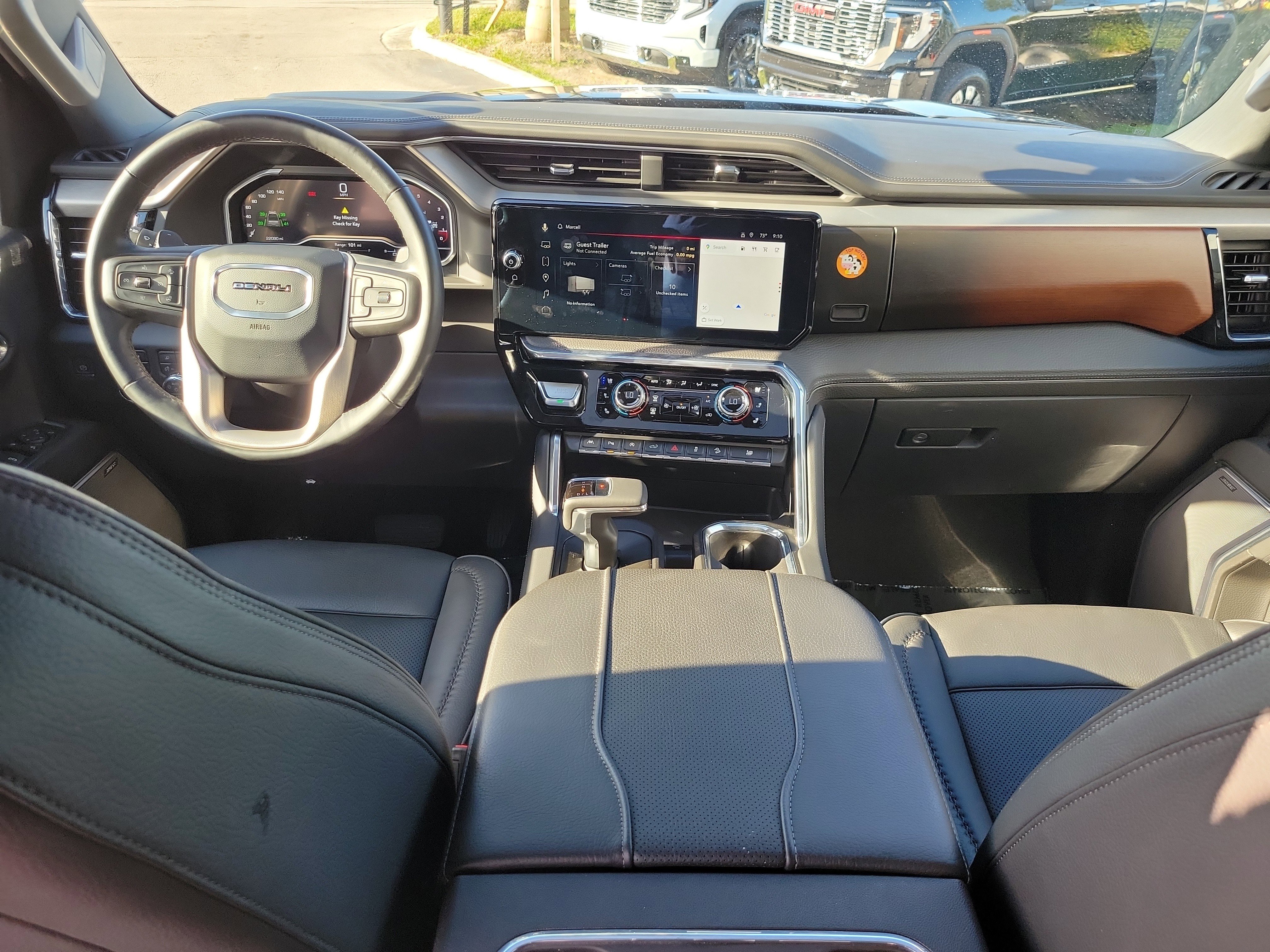 Used 2023 GMC Sierra 1500 Denali w/ Denali Reserve Package image 17