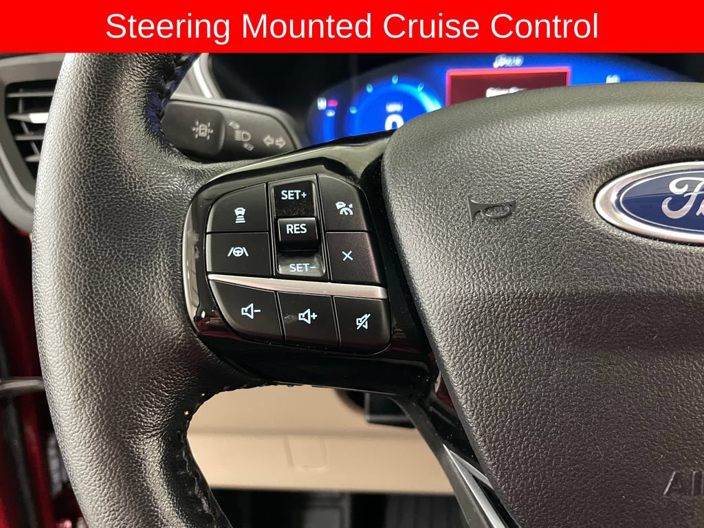 Used 2021 Ford Escape SEL w/ Technology Package FWD image 27