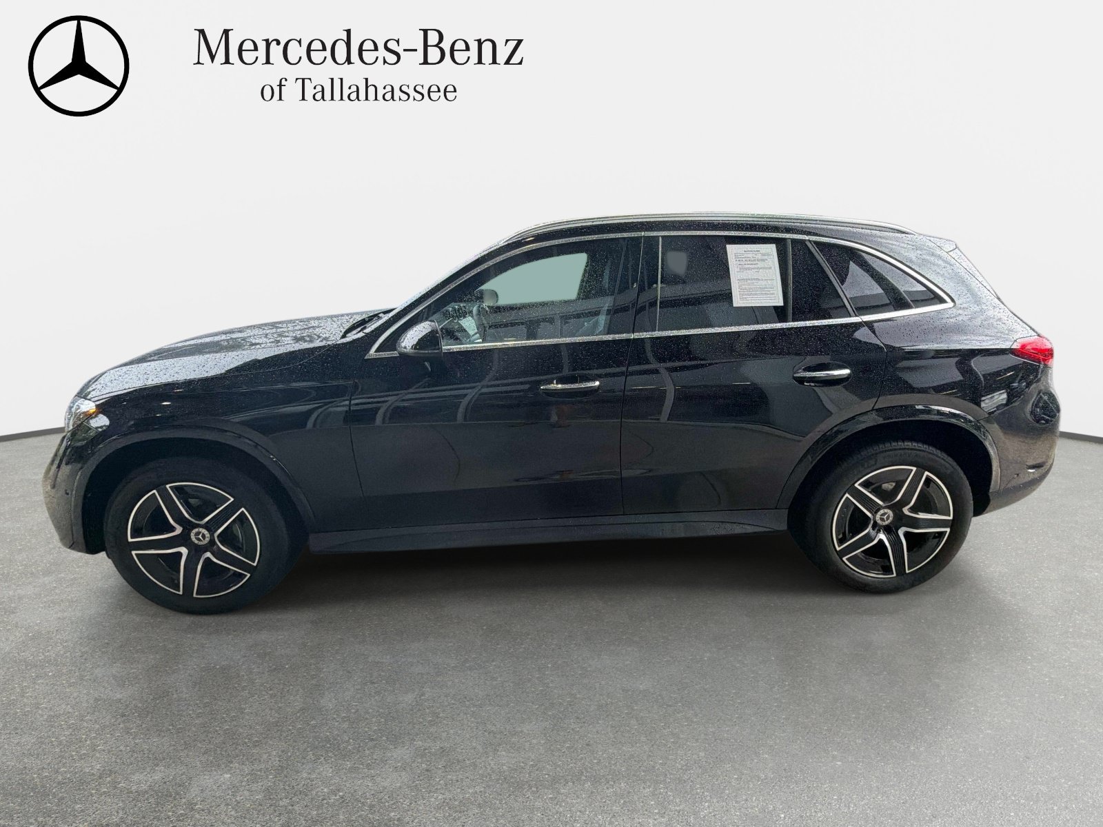 Certified 2026 Mercedes-Benz GLC 300 image 8