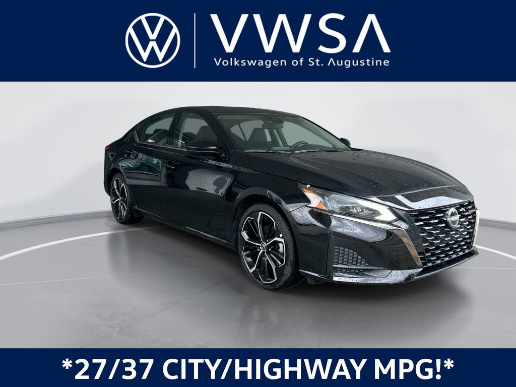 Used 2024 Nissan Altima 2.5 SR