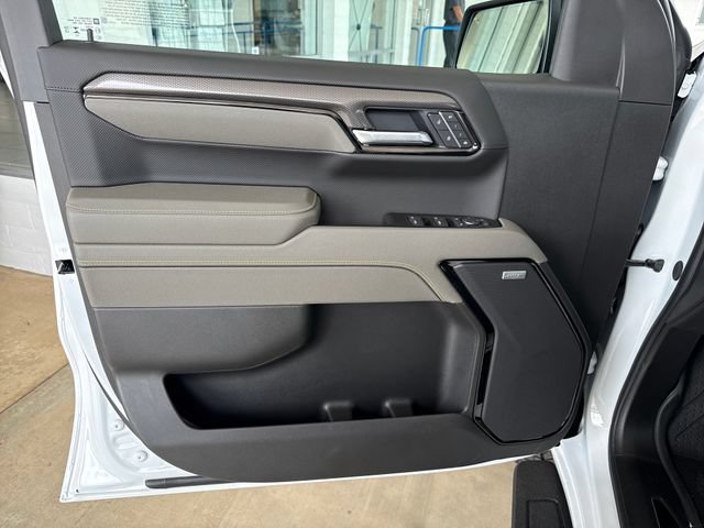New 2026 Chevrolet Silverado 1500 ZR2 w/ LPO, Dark Essentials Package AWD/4WD image 13
