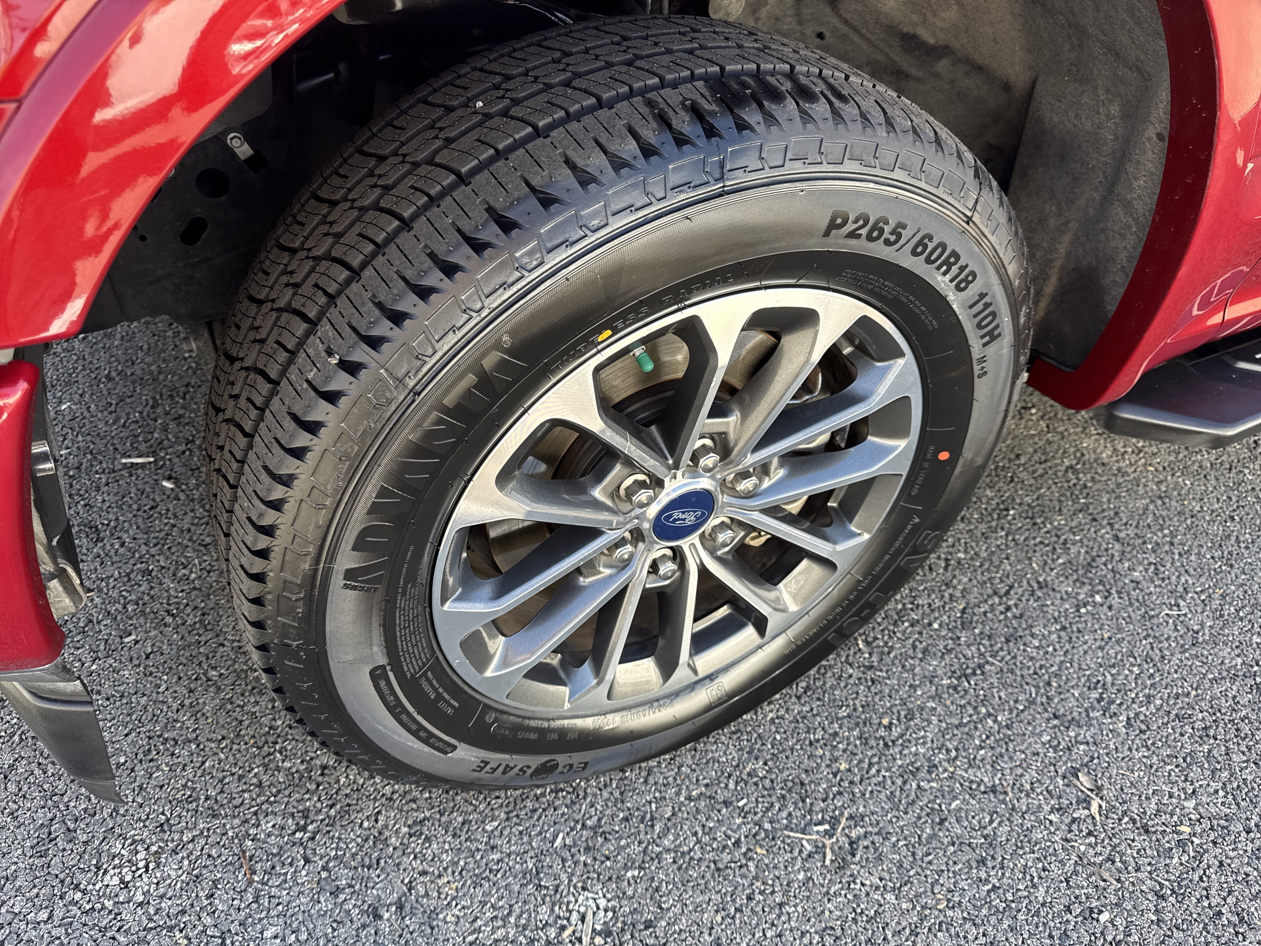 Used 2018 Ford F150 XLT w/ Equipment Group 302A Luxury image 9