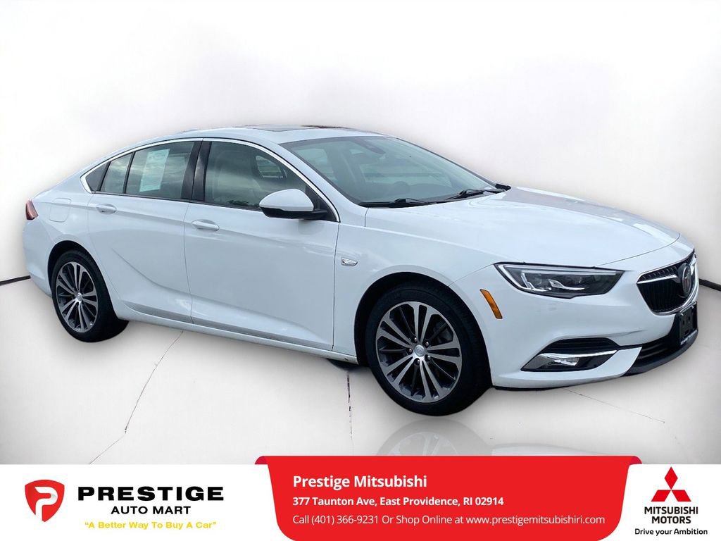 Used 2019 Buick Regal Essence w/ Driver Confidence Package I image 1