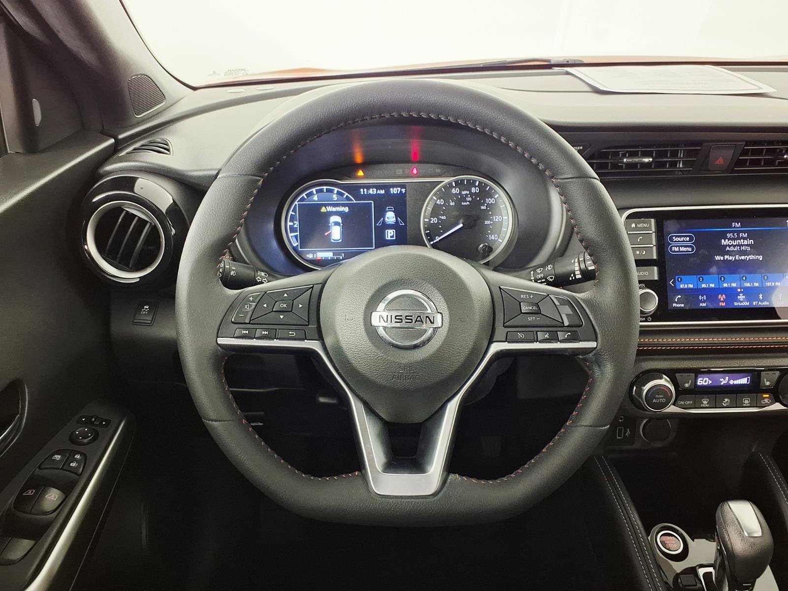 Used 2019 Nissan Kicks SR w/ SR Premium Package FWD image 15