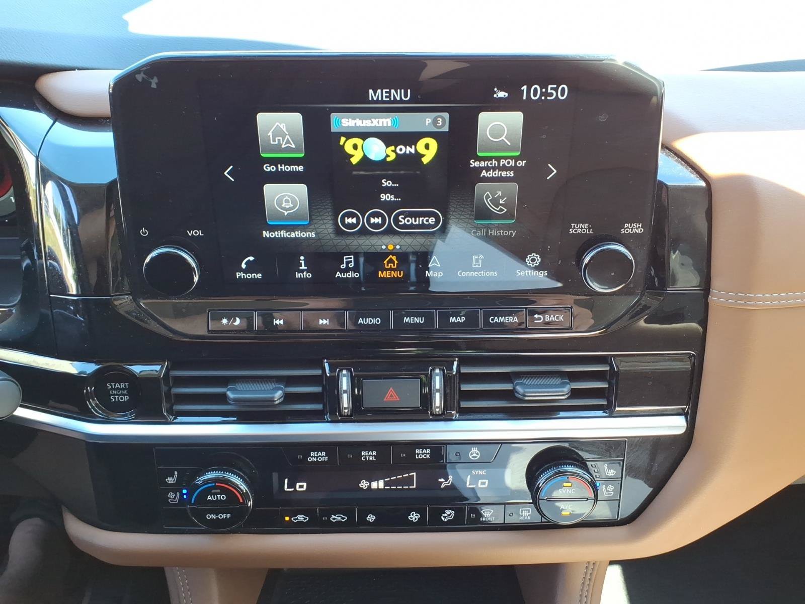 Used 2025 Nissan Pathfinder Platinum AWD/4WD image 19