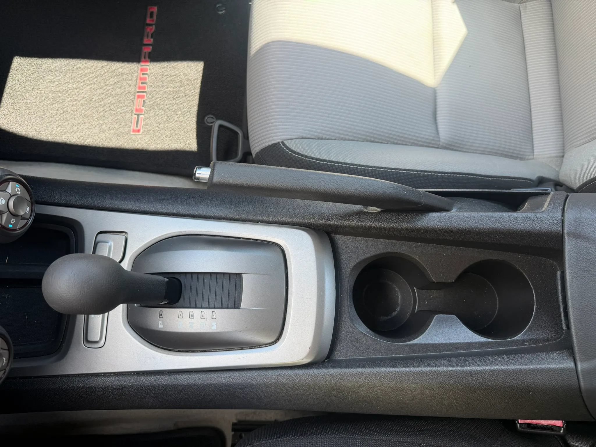 Used 2010 Chevrolet Camaro LT RWD image 16