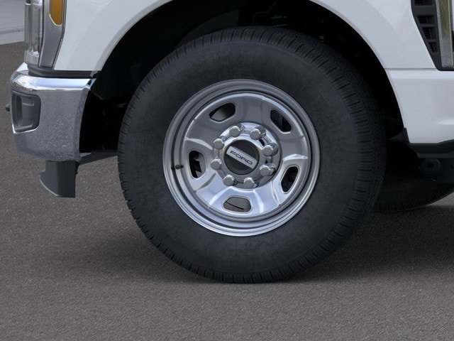 New 2026 Ford F350 XL w/ XL Chrome Package image 41