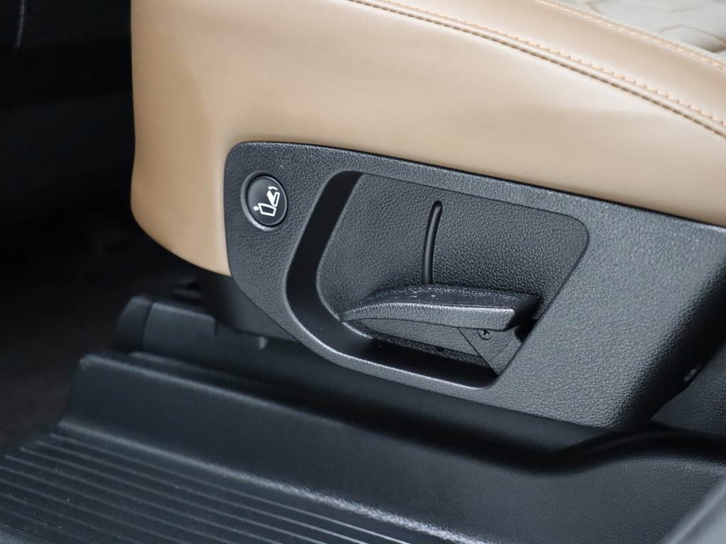 Used 2022 Kia Telluride SX w/ SX Prestige Package image 23