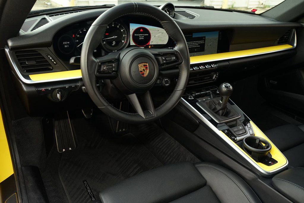 Used 2022 Porsche 911 Carrera S RWD image 11