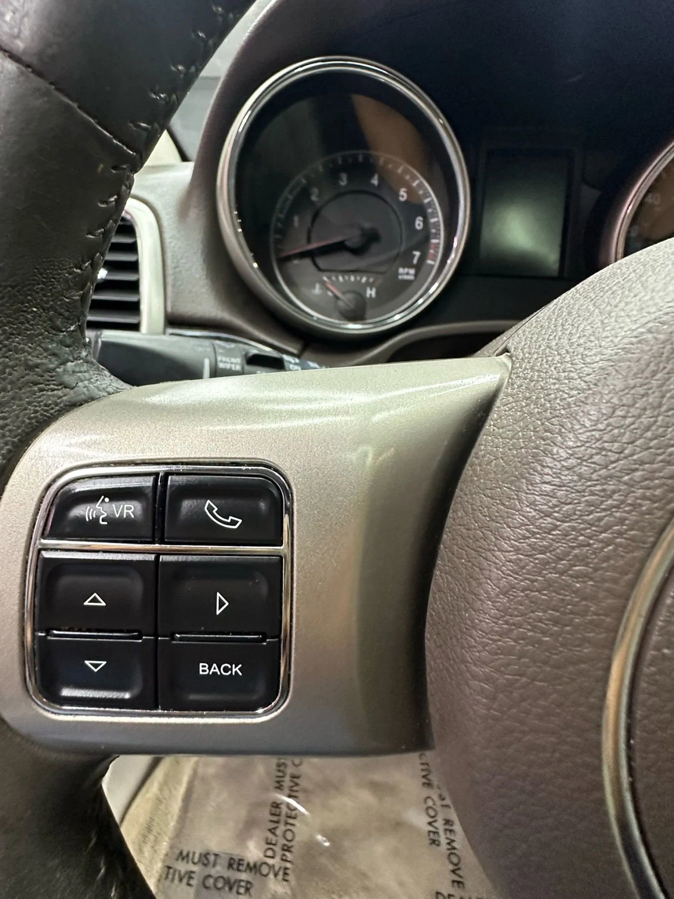 Used 2012 Jeep Grand Cherokee Laredo image 13