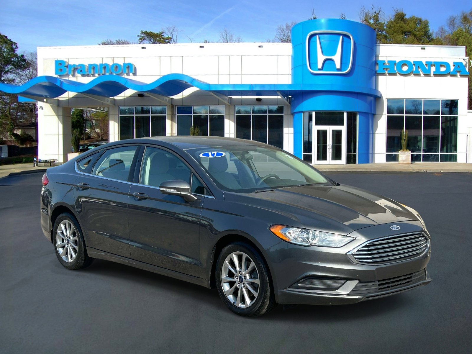 Used 2017 Ford Fusion SE