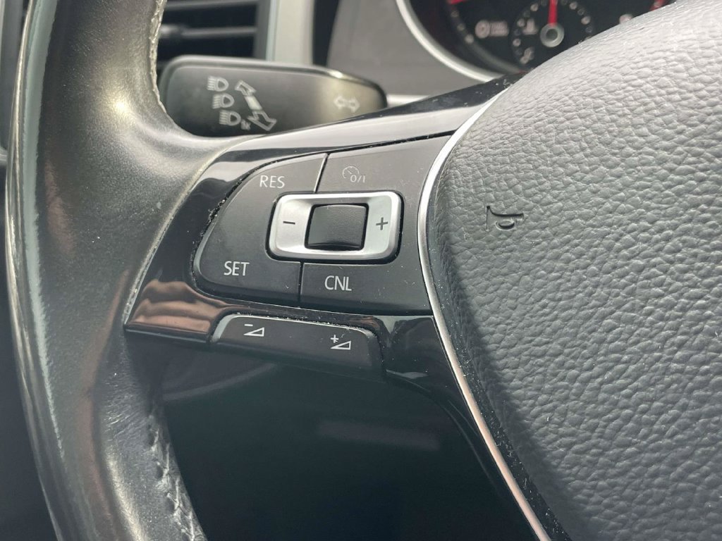 Used 2018 Volkswagen Atlas SE AWD/4WD image 25