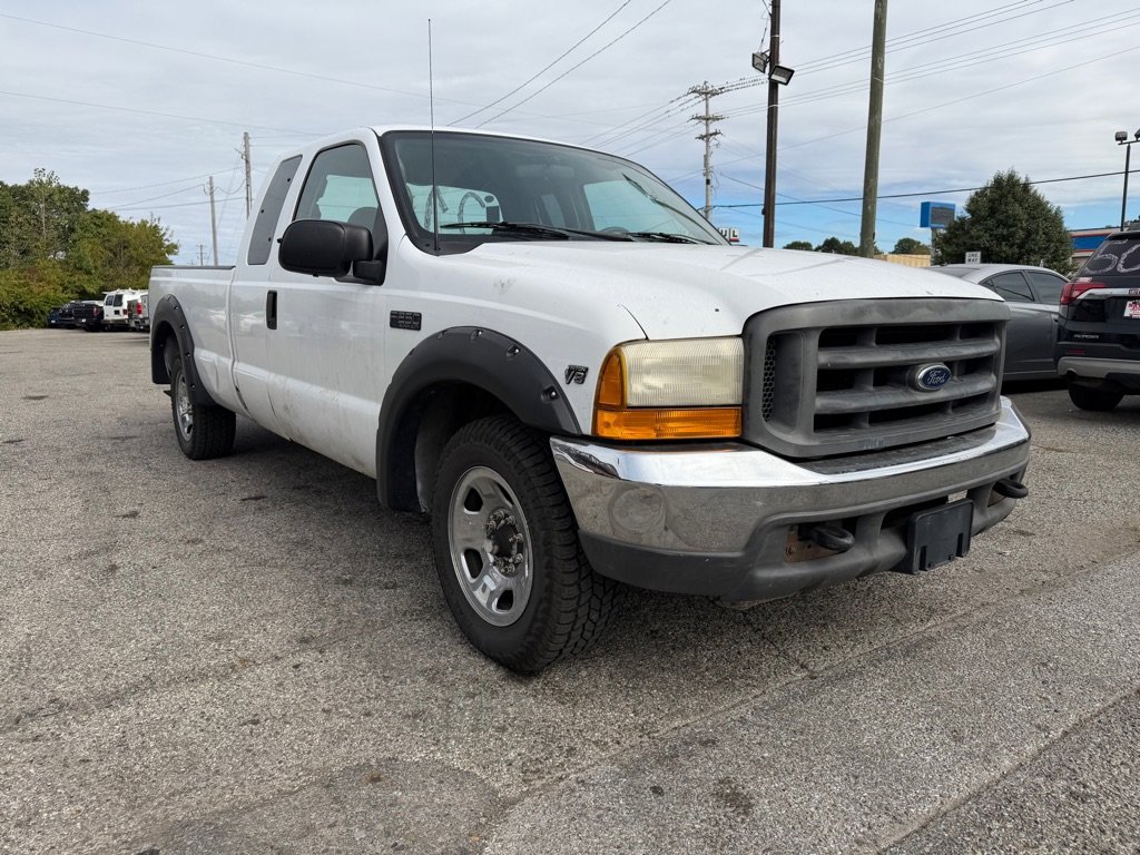 Used 2000 Ford F250 XL image 2