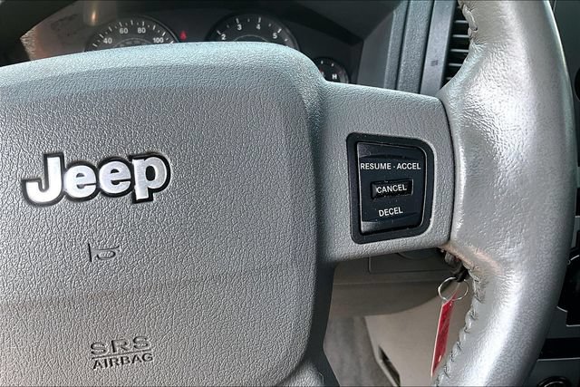 Used 2005 Jeep Grand Cherokee Laredo AWD/4WD image 19