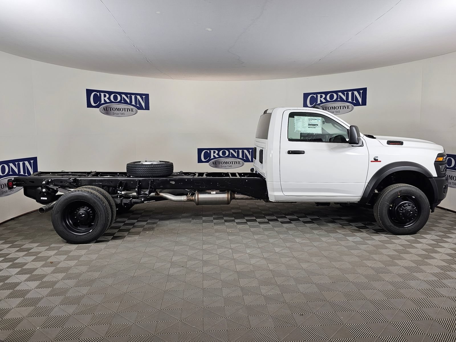 New 2026 RAM 5500 Tradesman w/ Max Tow Package AWD/4WD image 6