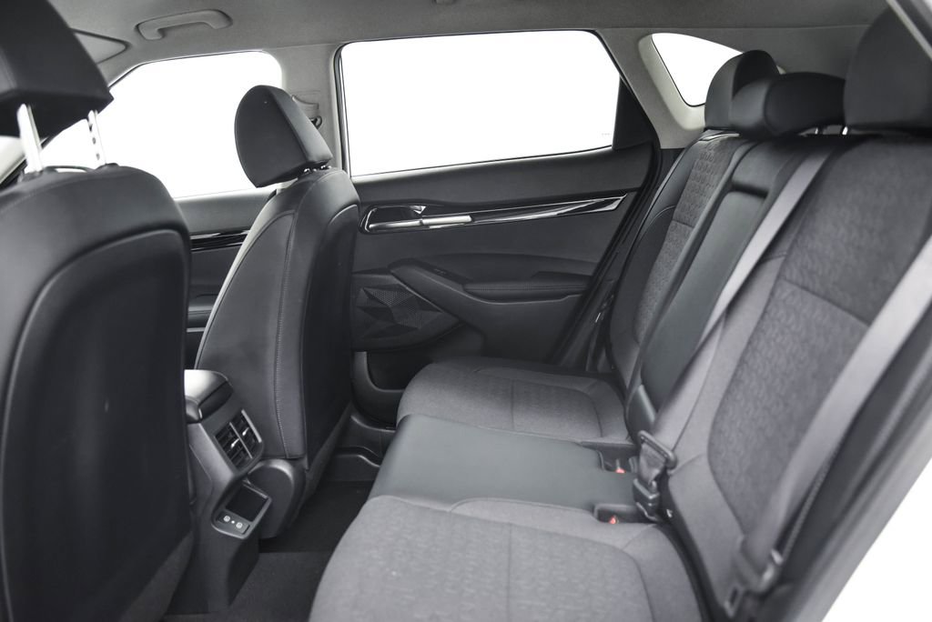 Used 2024 Kia Seltos X-Line image 14