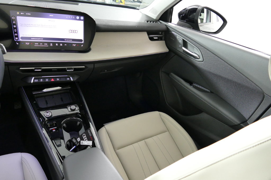 New 2026 Audi Q3 quattro 2.0T AWD/4WD image 24