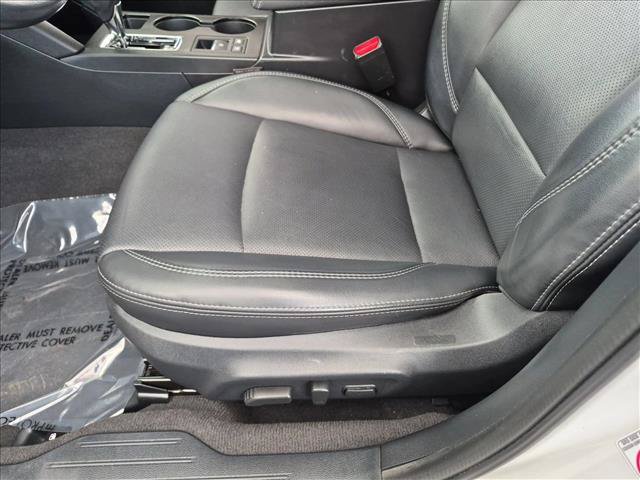 Used 2019 Subaru Outback 3.6R Limited AWD/4WD image 16