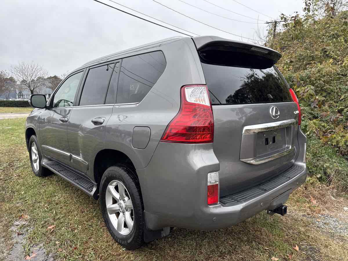 Used 2013 Lexus GX 460 w/ Comfort Plus Pkg image 6