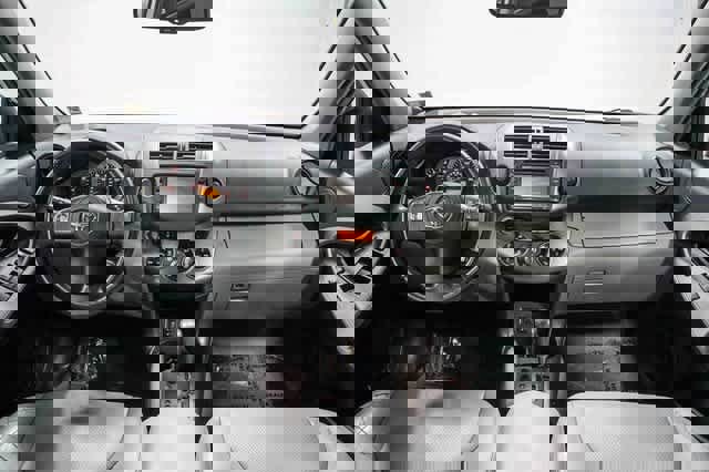 Used 2012 Toyota RAV4 Limited w/ Navigation Value Pkg image 12