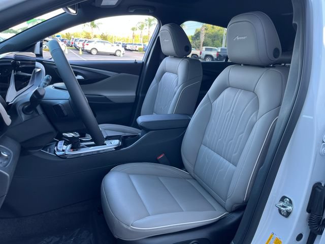 New 2026 Buick Envista Avenir FWD image 10