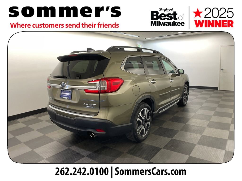 Used 2023 Subaru Ascent Touring AWD/4WD image 5