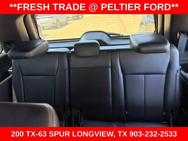 Used 2019 Ford Expedition XLT w/ Equipment Group 202A RWD image 15
