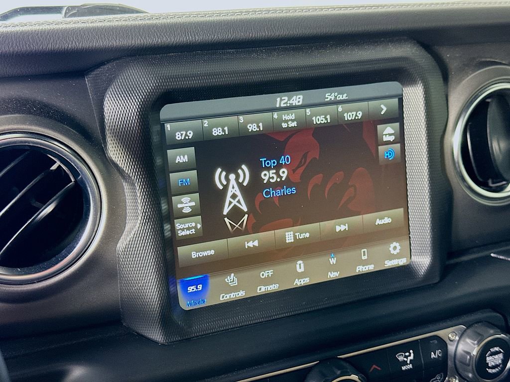 Used 2022 Jeep Wrangler Rubicon w/ Steel Bumper Group image 26