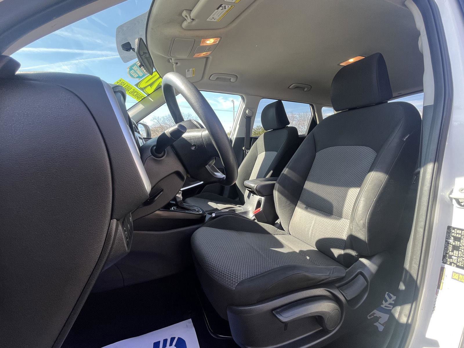 Used 2020 Kia Soul LX image 6