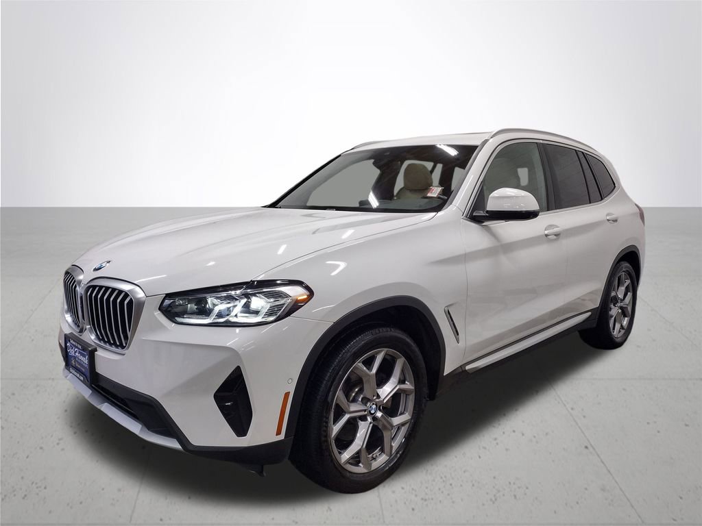 Used 2023 BMW X3 xDrive30i w/ Premium Package image 2