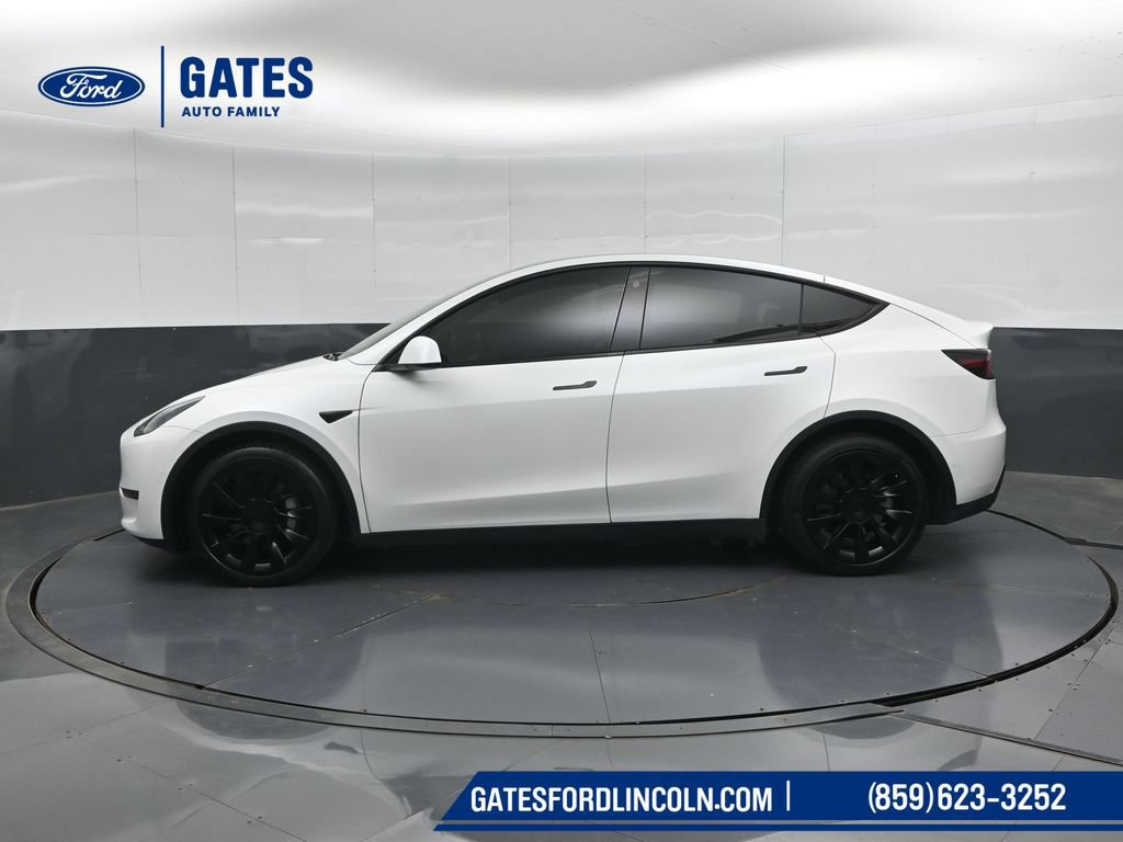 Used 2021 Tesla Model Y Long Range AWD/4WD image 7