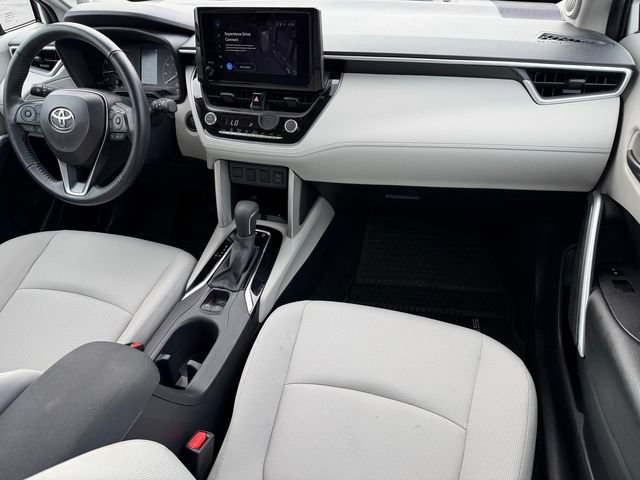 Certified 2024 Toyota Corolla Cross LE w/ Moonroof Package AWD/4WD image 34