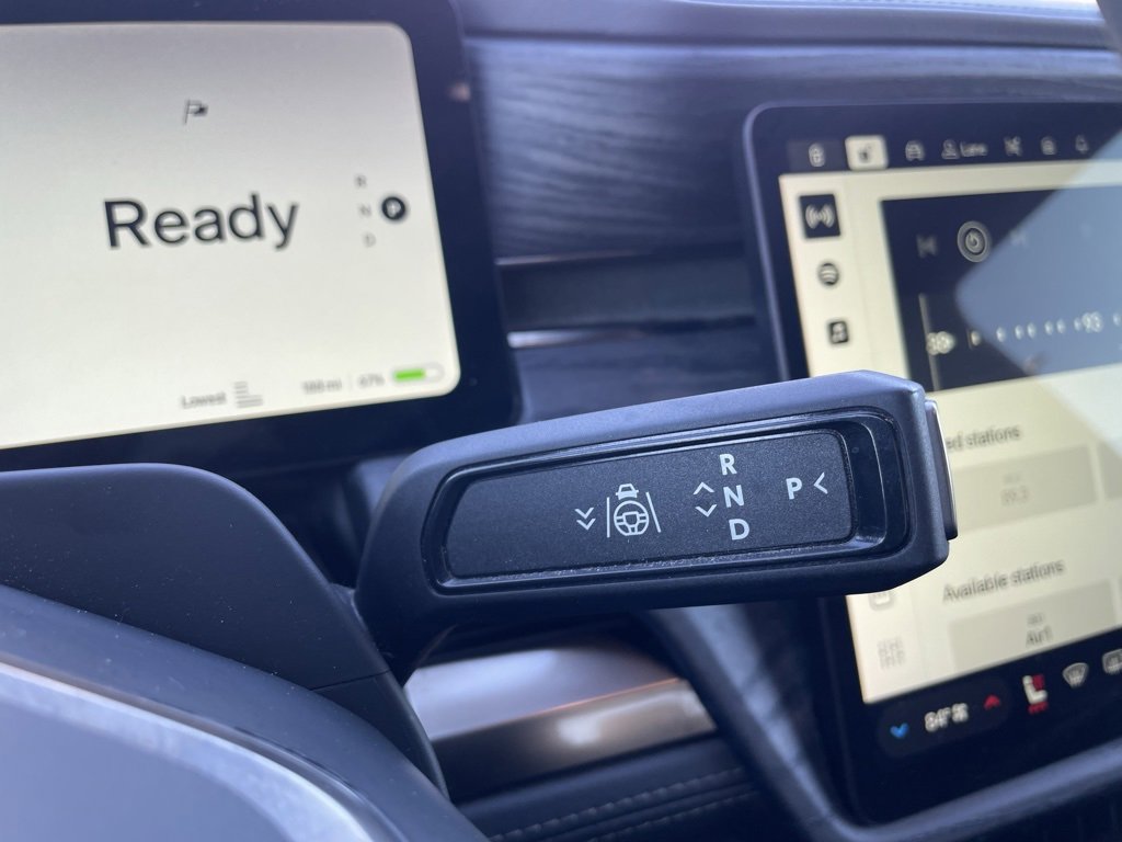 Used 2022 Rivian R1T Launch Edition image 16