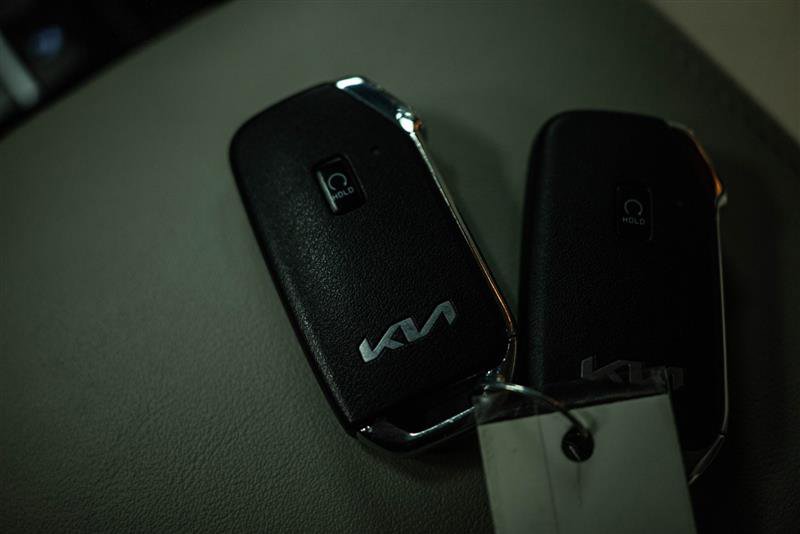 Used 2023 Kia Sorento SX image 23