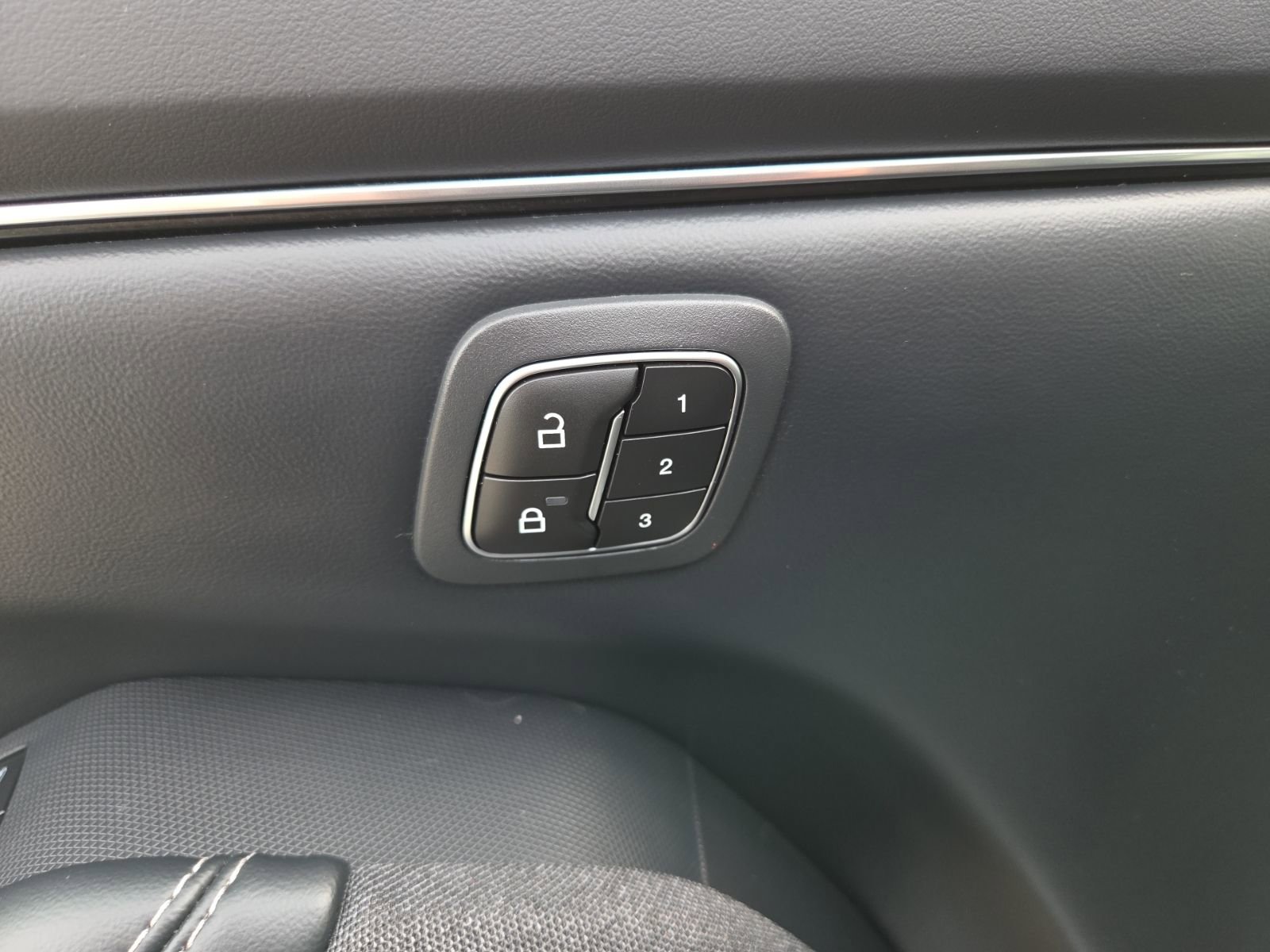 Used 2023 Ford Mustang Mach-E Premium image 21