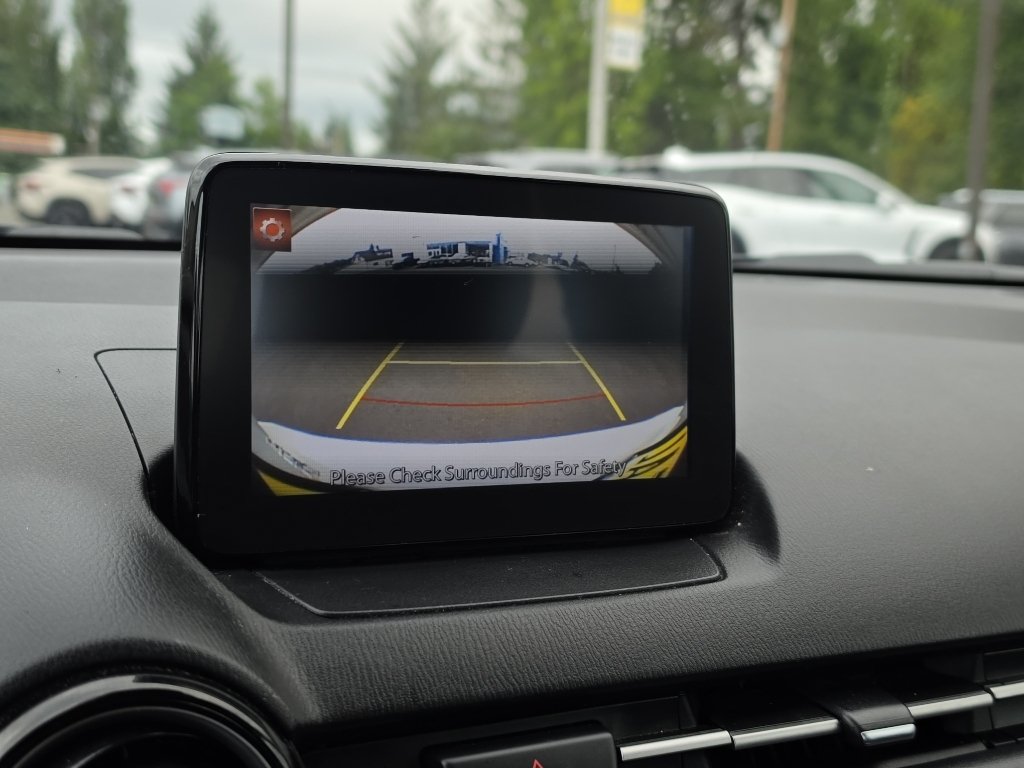 Used 2019 Toyota Yaris LE FWD image 26