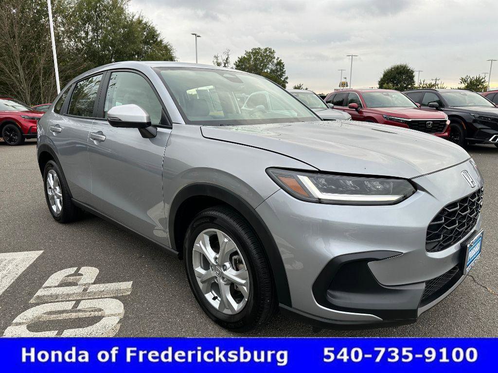 Used 2023 Honda HR-V LX image 7