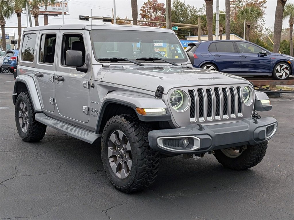 Used 2018 Jeep Wrangler Unlimited Sahara image 3