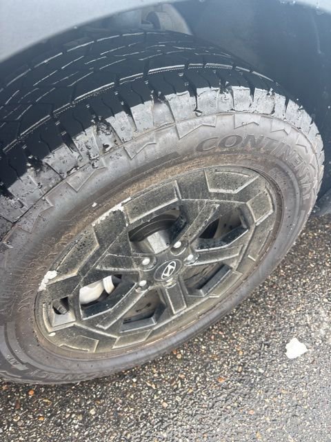 Used 2025 Hyundai Santa Fe XRT image 11