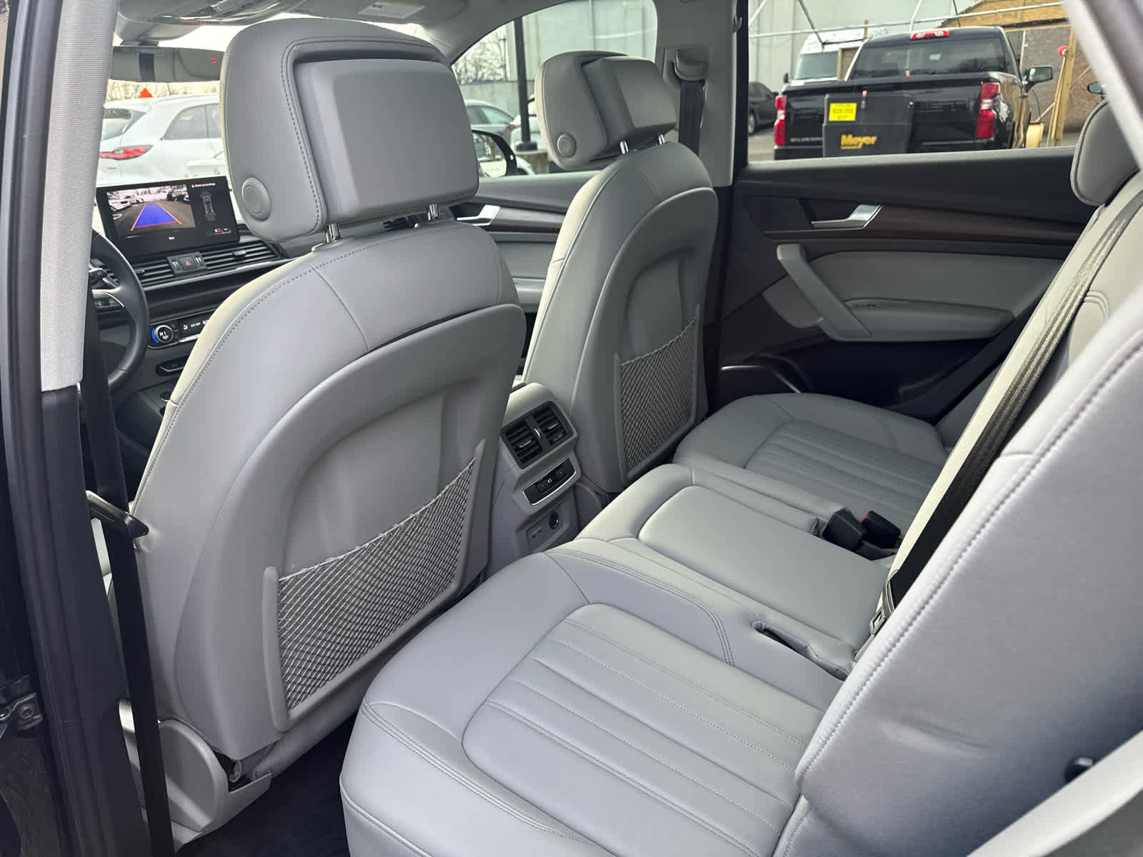 Used 2021 Audi Q5 Premium w/ Convenience Package image 9