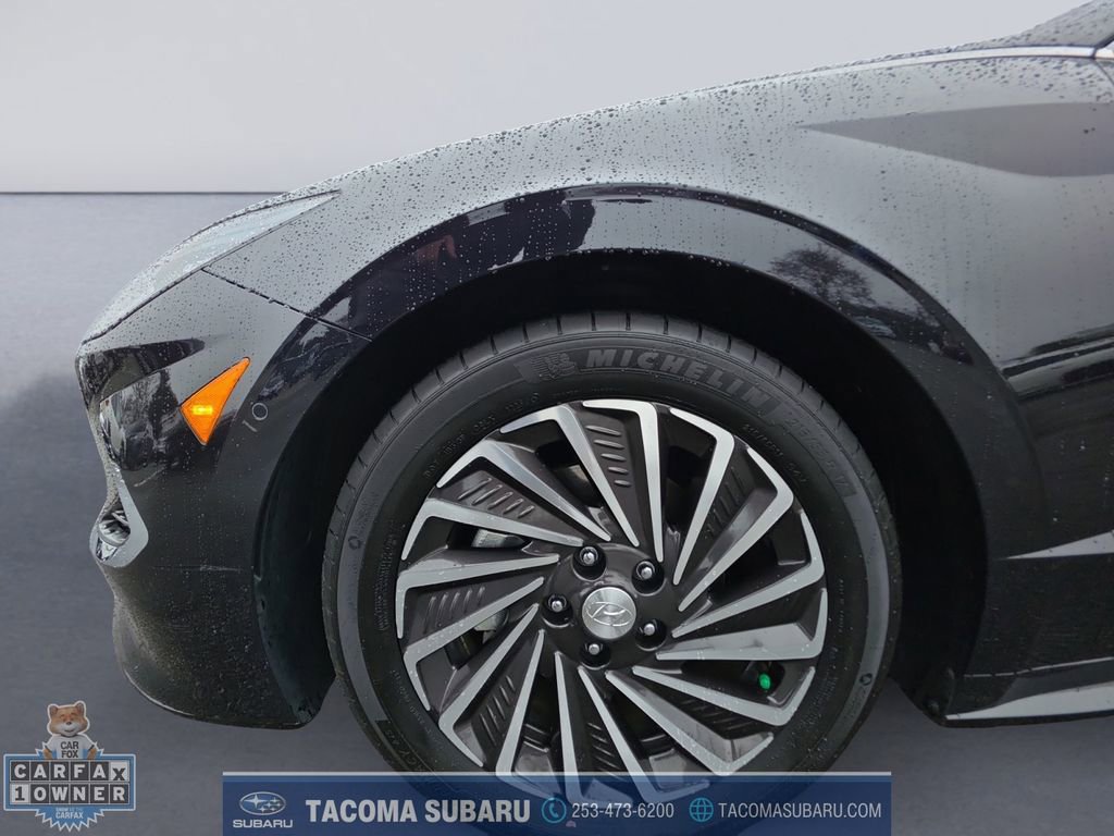 Used 2023 Hyundai Sonata Limited image 9