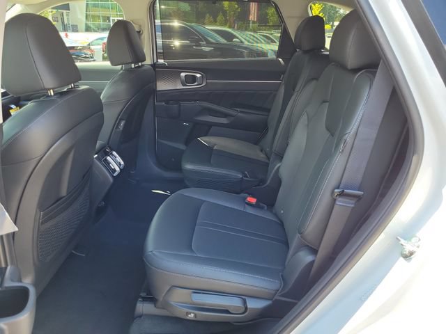 New 2026 Kia Sorento SX FWD image 17