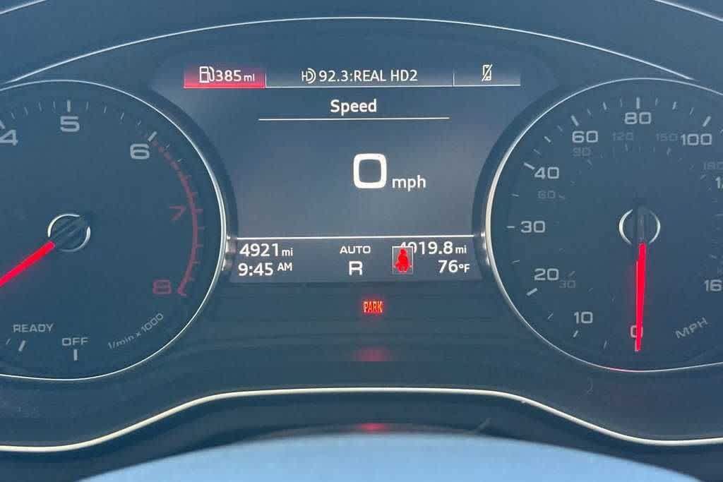 Used 2025 Audi A4 2.0T Premium w/ Convenience Package AWD/4WD image 23