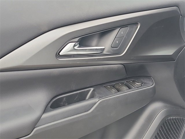 New 2026 Chevrolet Equinox EV LT image 20