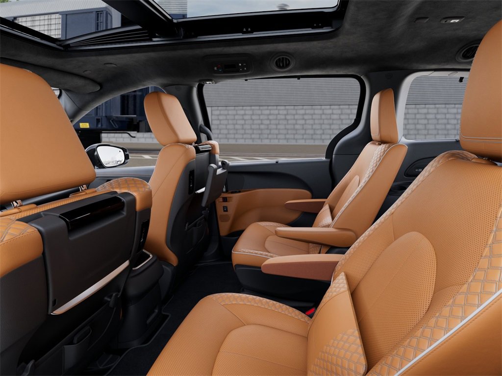 New 2026 Chrysler Pacifica Pinnacle image 23