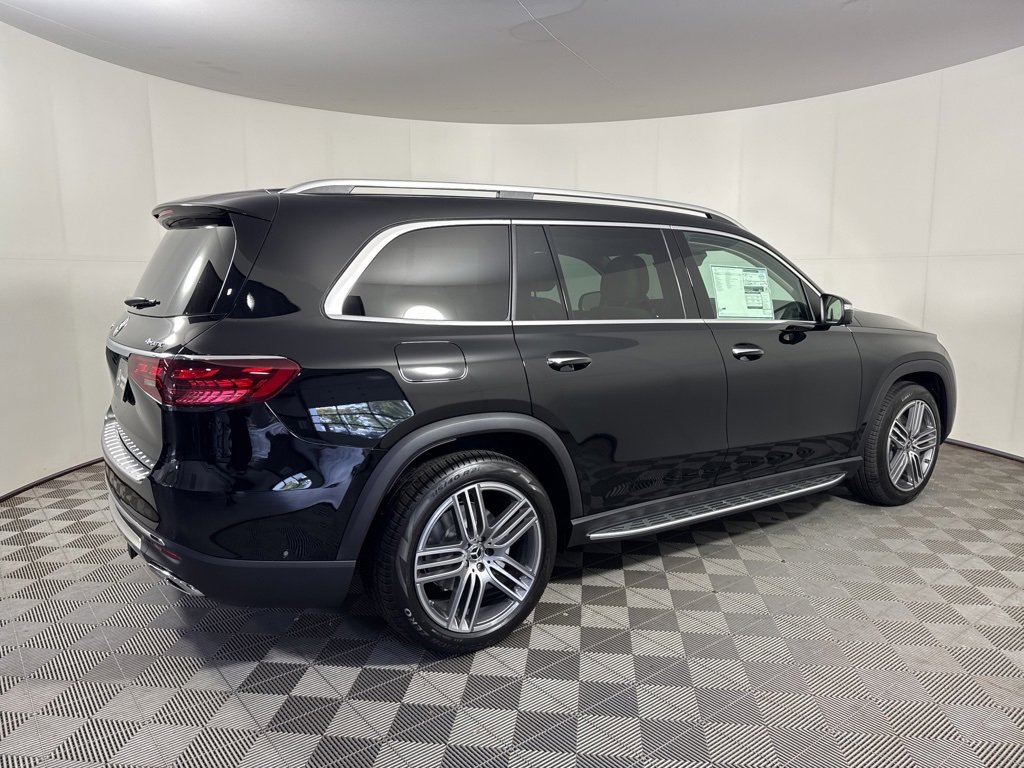 New 2026 Mercedes-Benz GLS 450 4MATIC image 5