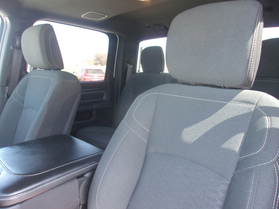Used 2025 RAM 2500 Big Horn AWD/4WD image 13
