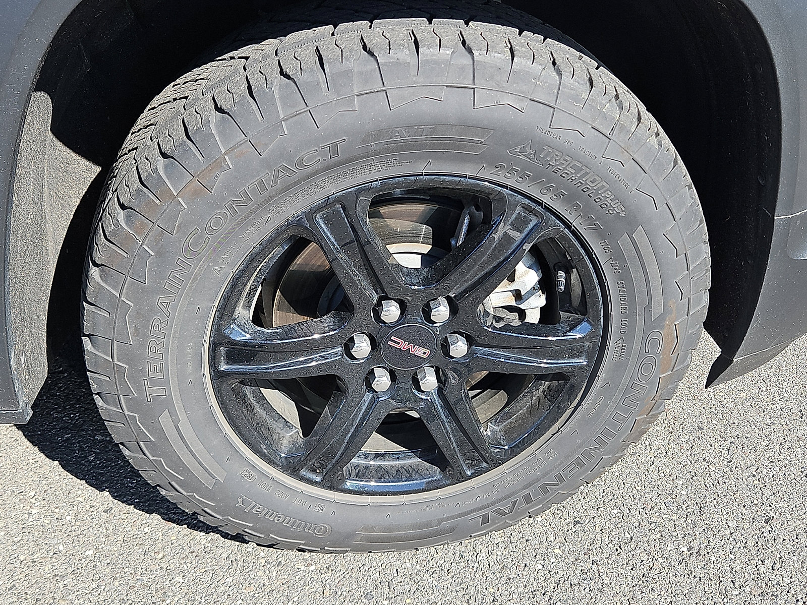 Certified 2023 GMC Acadia AT4 w/ Technology Package AWD/4WD image 8