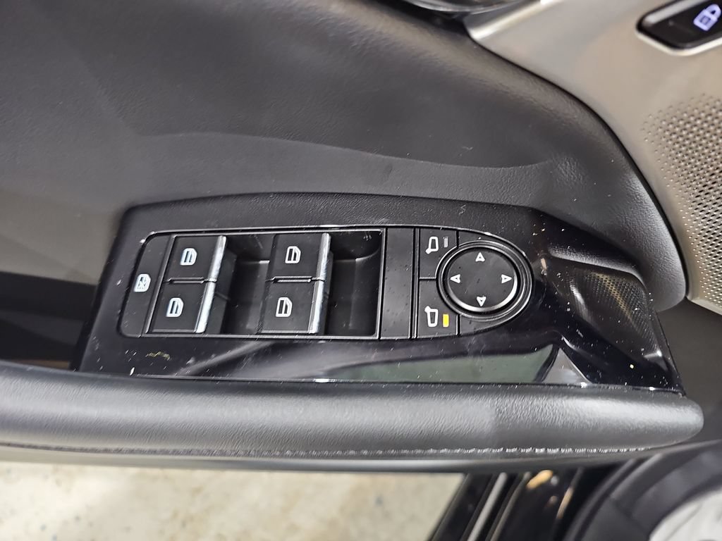 New 2026 MAZDA MAZDA3 2.5 S Hatchback w/ Premium Pkg FWD image 29