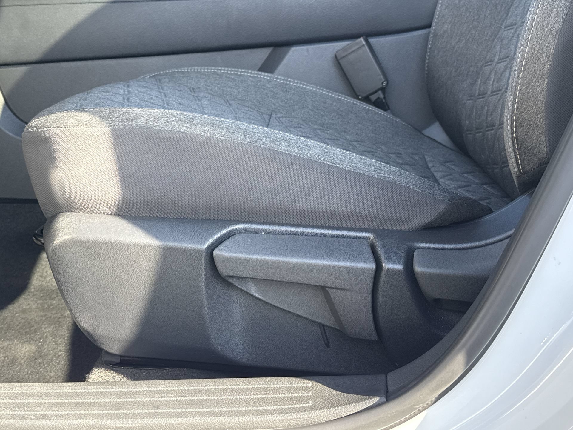 Used 2026 Nissan Kicks SV w/ Charging Package FWD image 14
